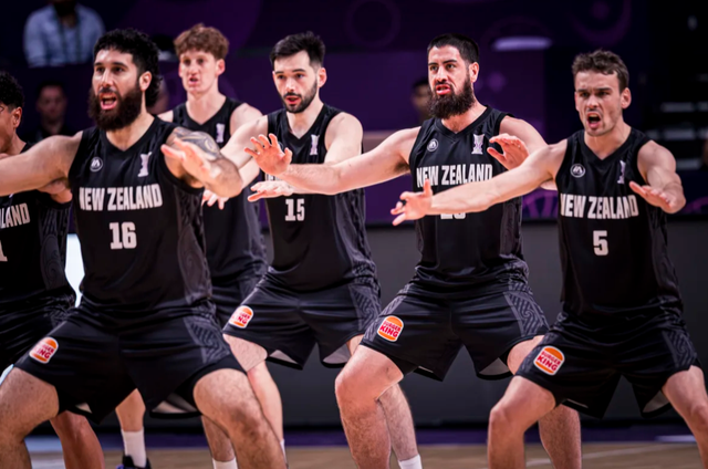 若两队, 将在北京时