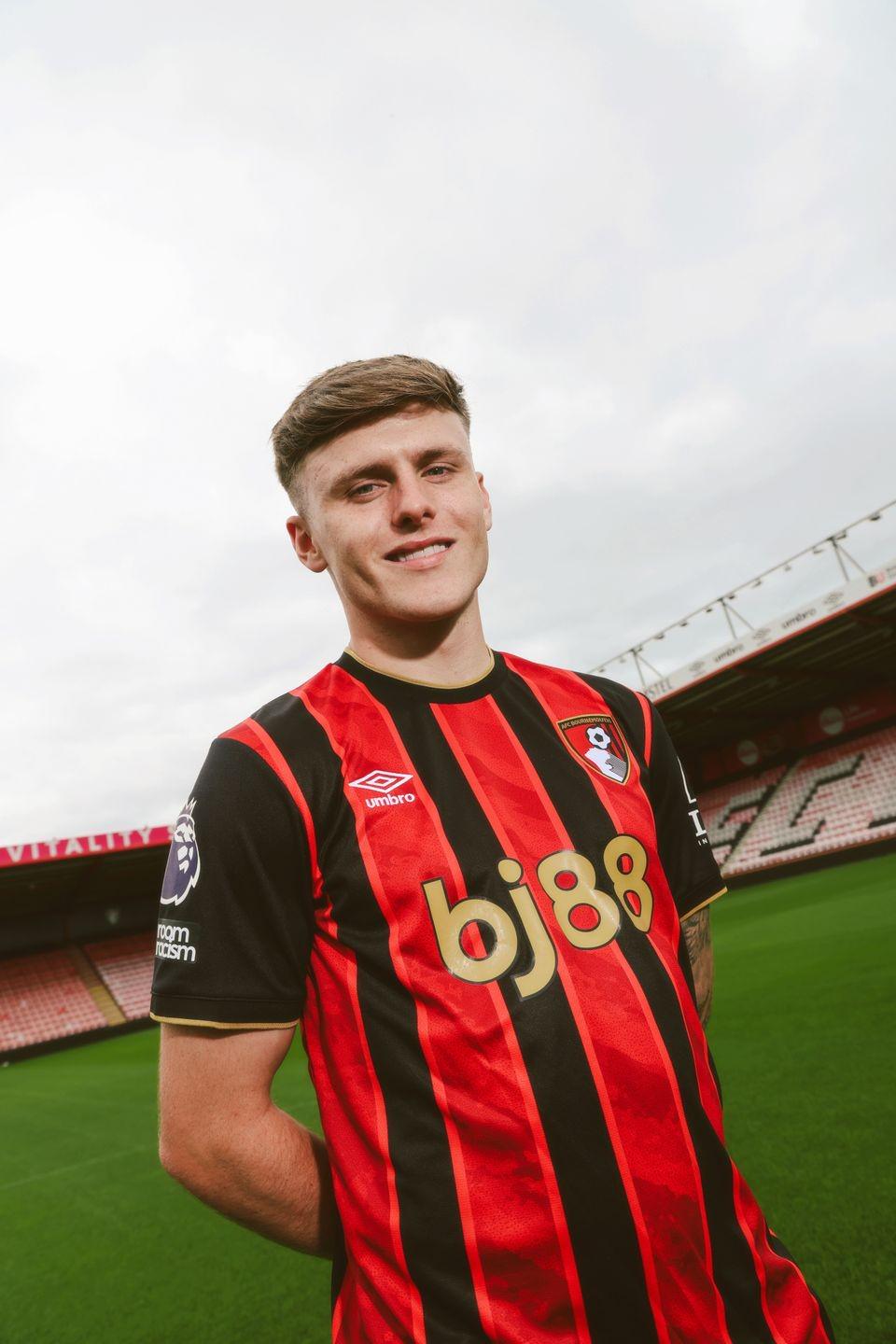 人兴奋的年, 这一步了