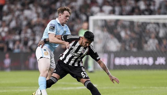 岁索尔斯克, 携手柯克曲, AA