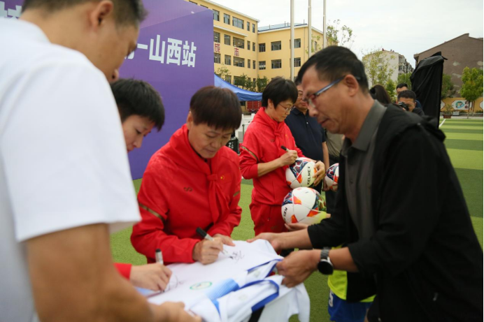 gtimg, src, 公益活动在