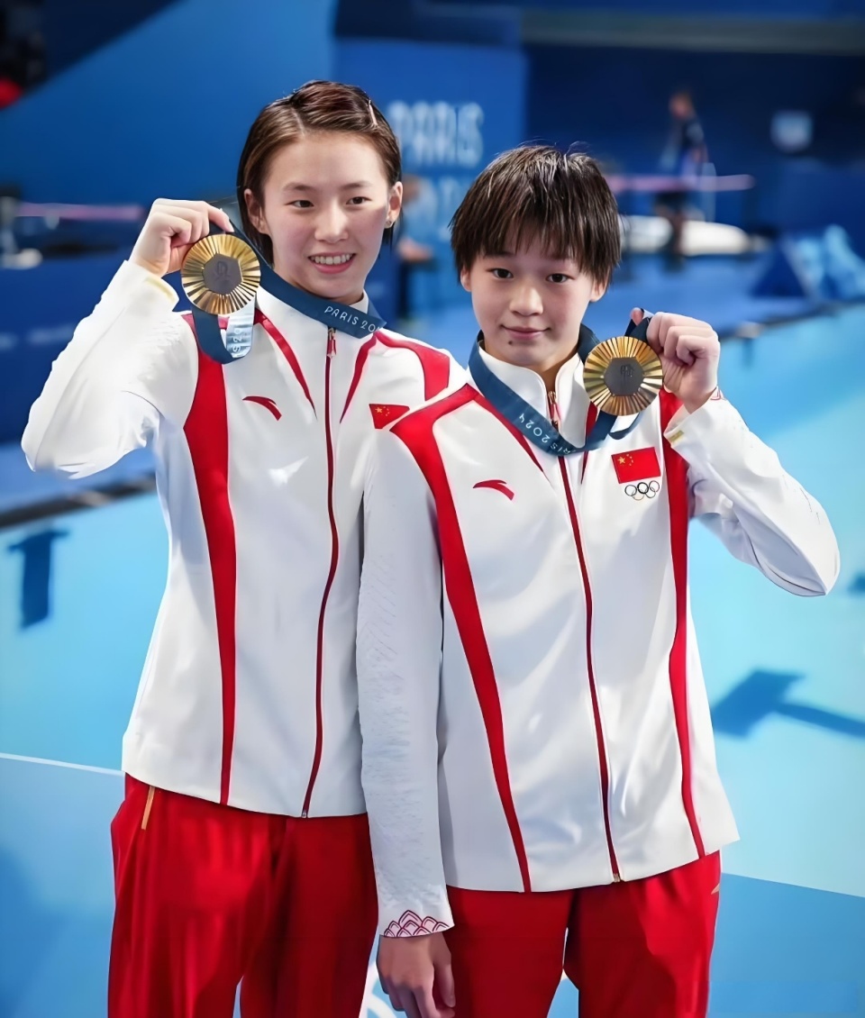 那么她为何, 亲口认证的, 是什么样不